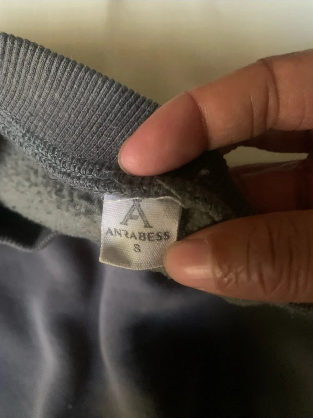 Men's Crewneck Sweatshirt in Charcoal Gray